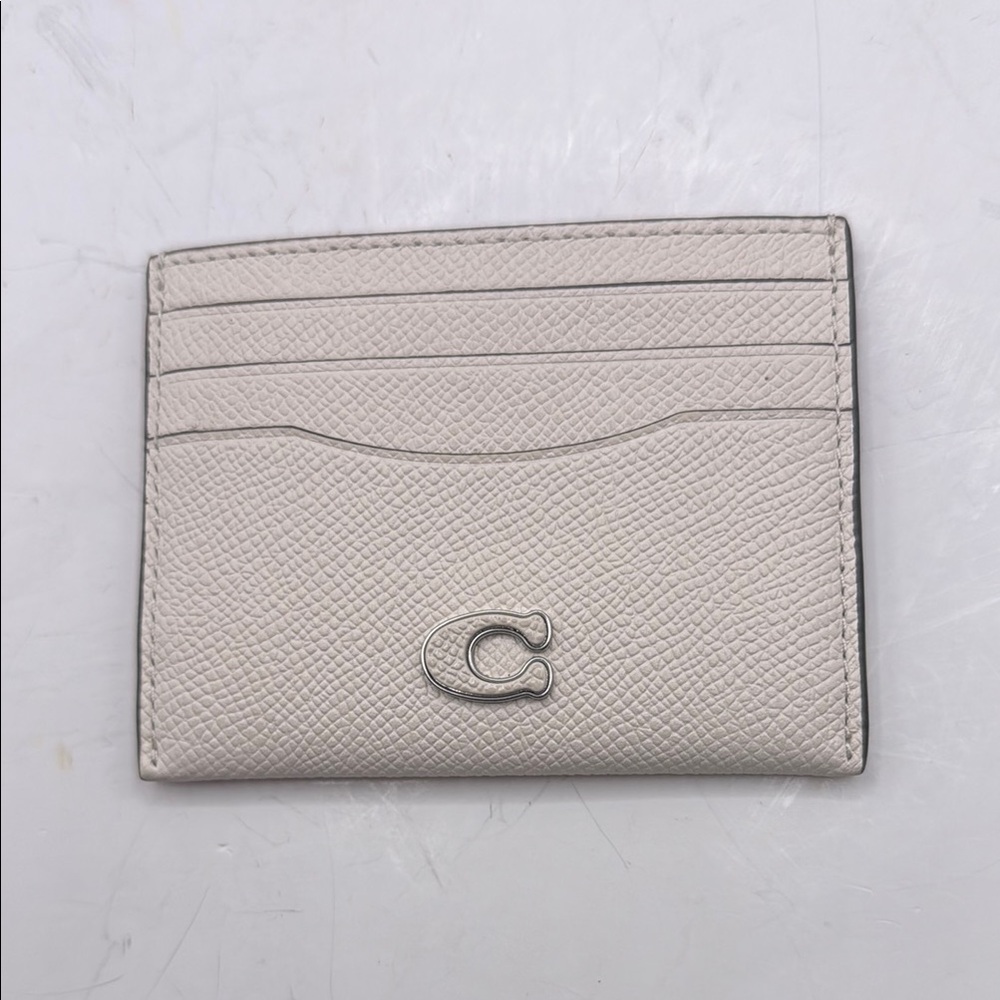 Coach Flat Pebbled Textured Cream Card Case Leather Wallet